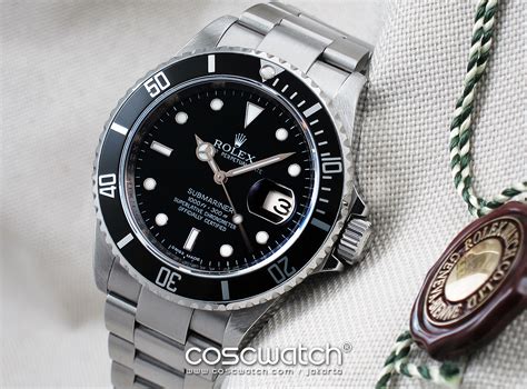 jam tangan submariner date rolex.